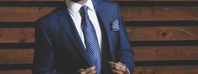 מדריך לעובדים: מה הקשר בין הלבוש ליכולת השכנוע שלכם?