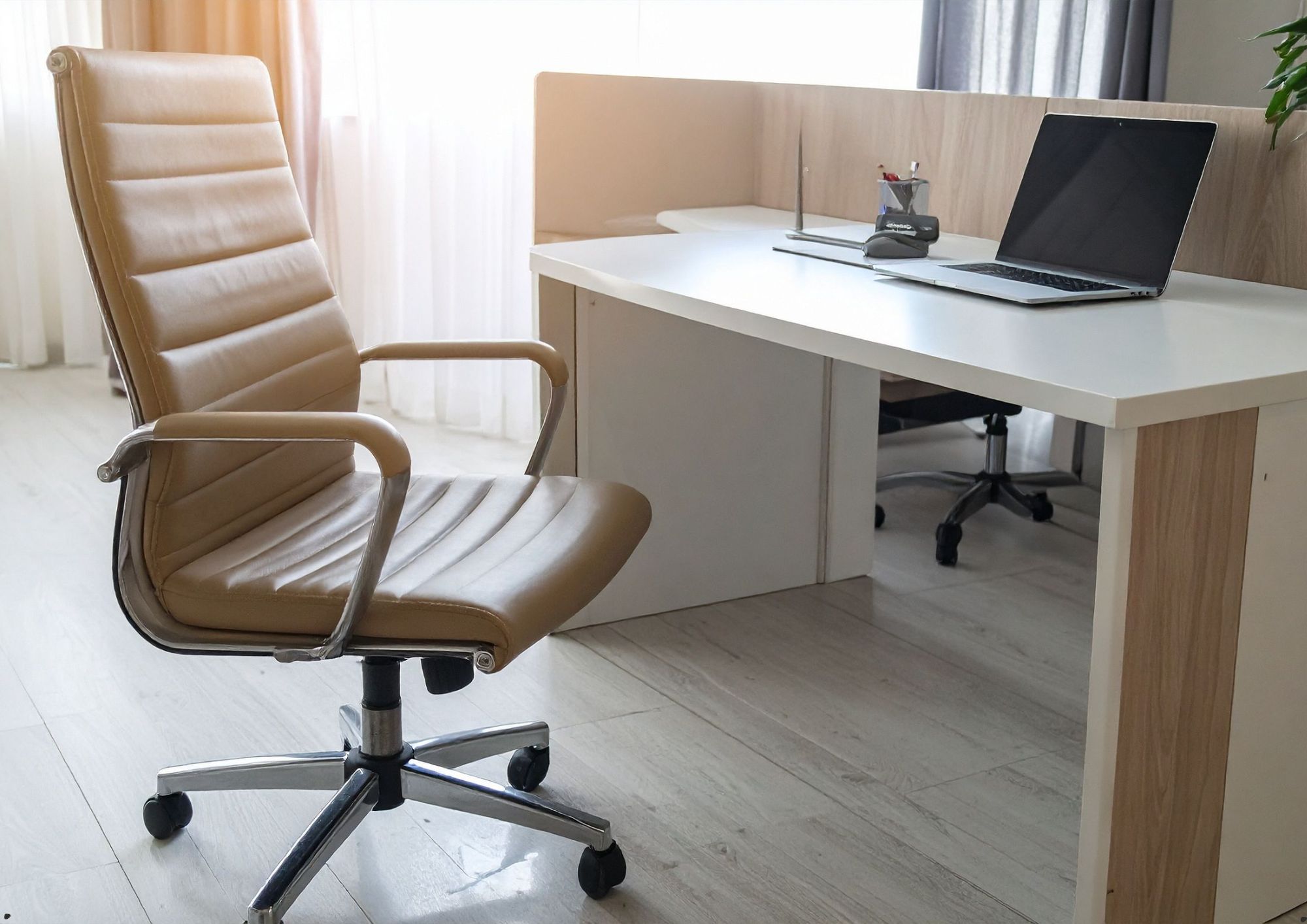 כיסא לישיבה ממושכת מול מחשב